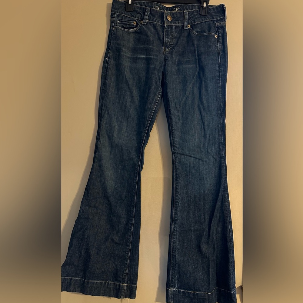 Women's American Eagle Blue Jeans